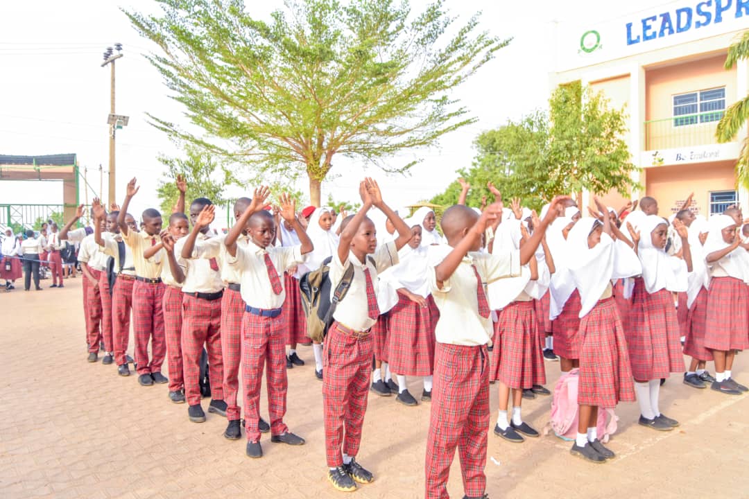 Display of our wonderful students, Academy and Non-Academy Staff